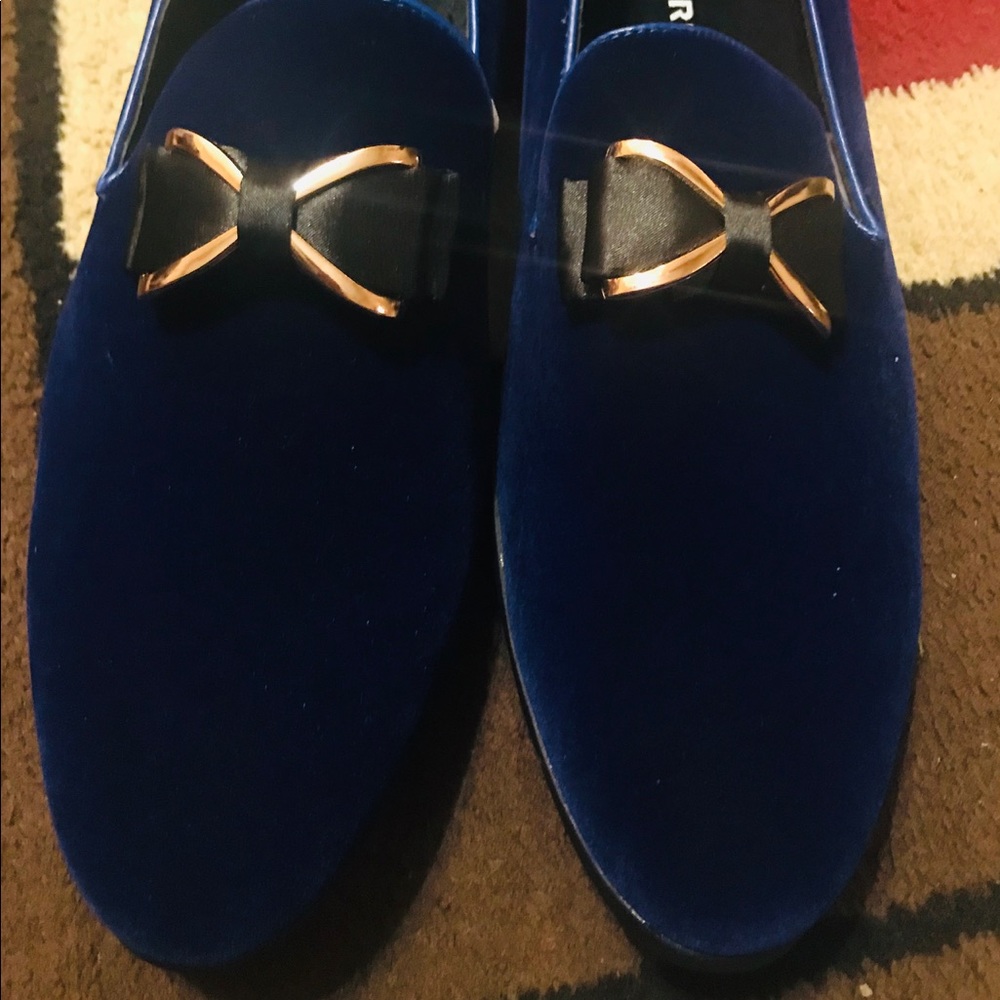 Men dress shoes: Blue suede, Brand new in box